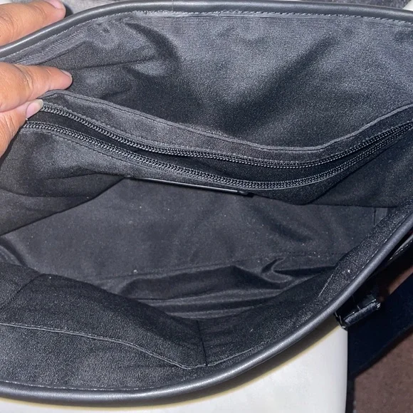 Coach mens messenger bag - Picture 4 of 6